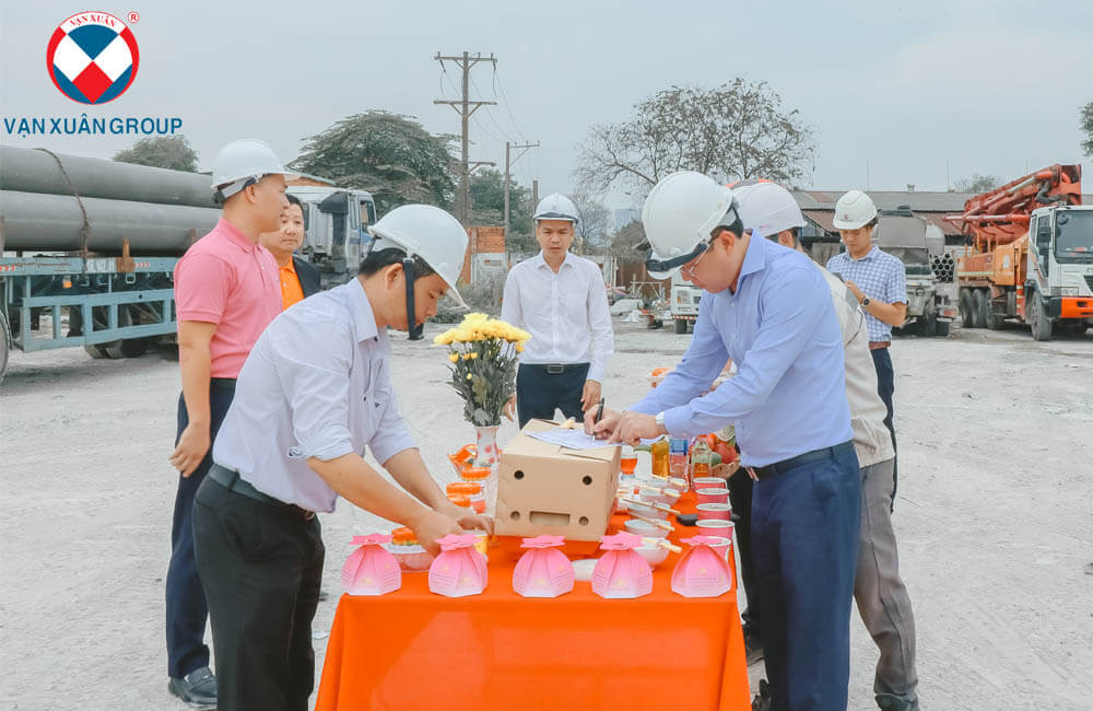 Vạn Xuân Group Động thổ Ép cọc thử dự án Happy One Sora Linh Xuân thủ đức